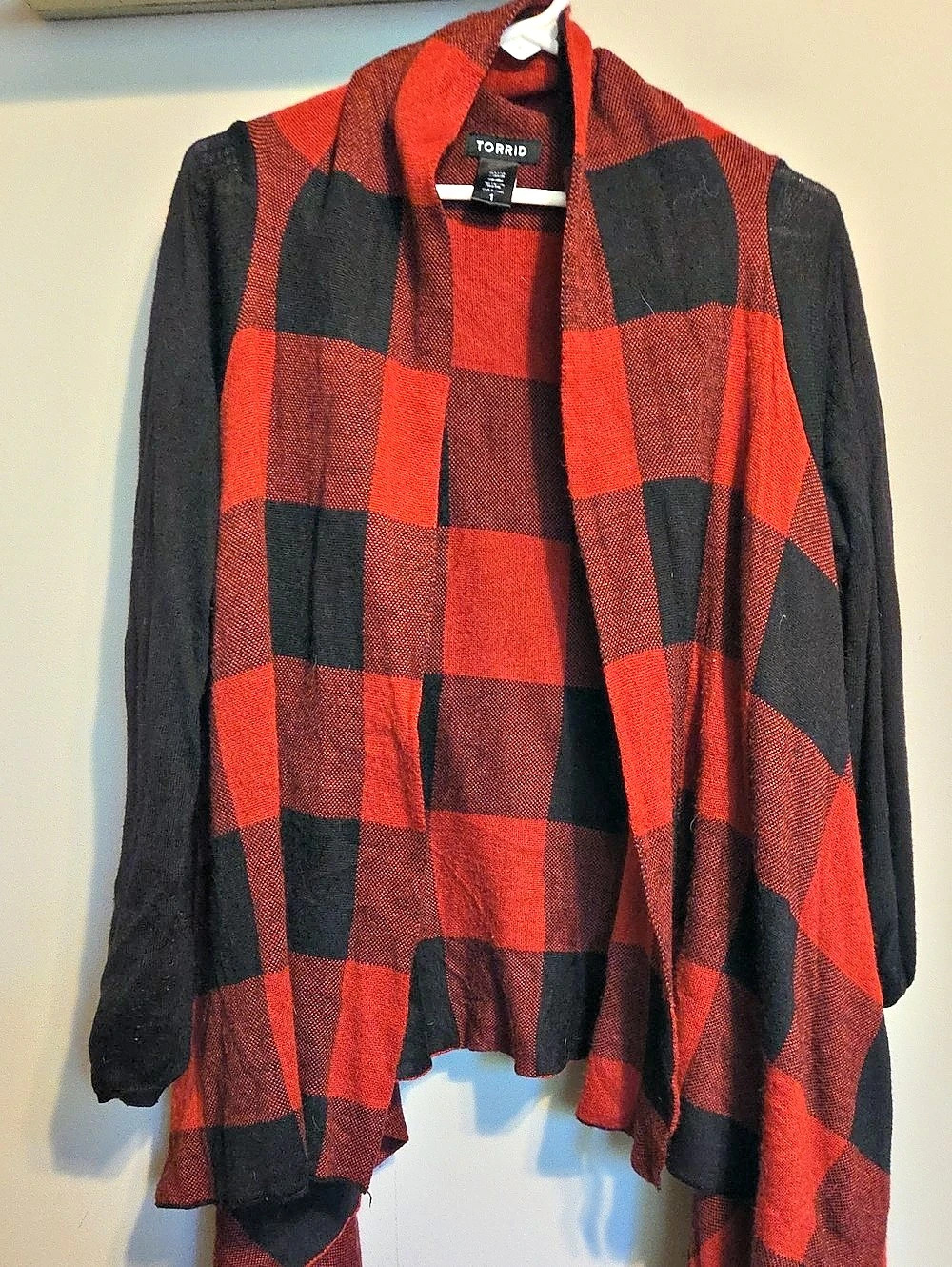 Torrid Plaid Drape Front Cardigan Red & Black Size 1